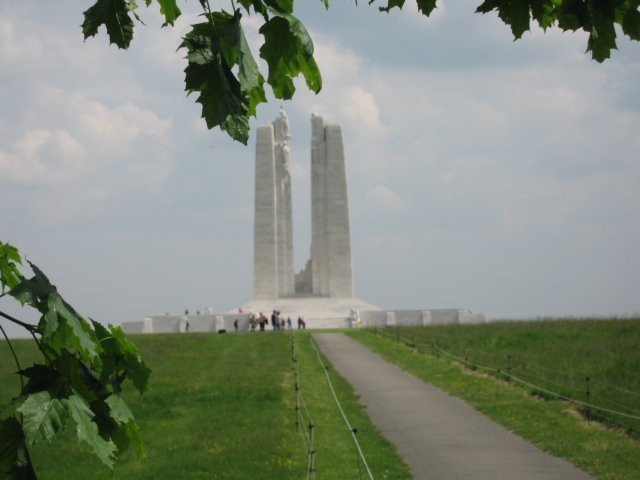 laontwinningmay2008001.jpg